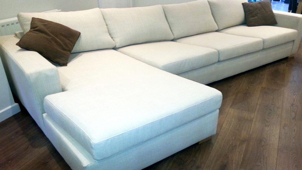 sofa upholstery dubai